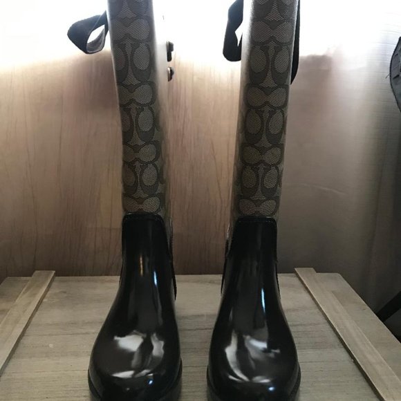 coach rain boots - Picture 1 of 5